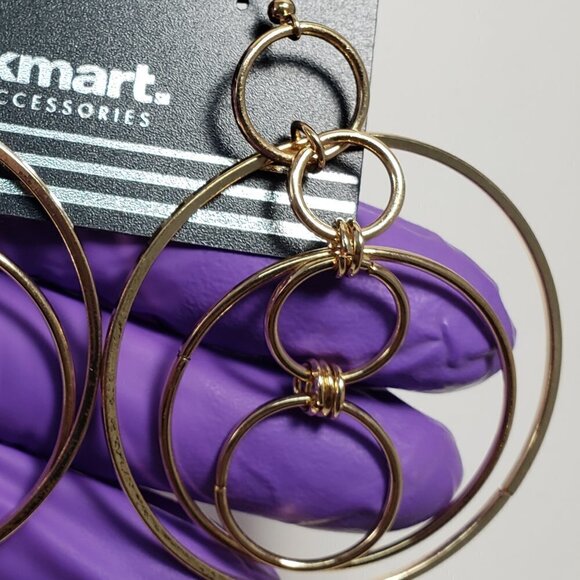 Stunning Women's Polished Gold-tone 6 Hoops Drop Dangle Earrings for a Chic Look - Picture 7 of 7